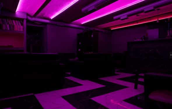 Лофт с большим танцполом и лаунж зоной