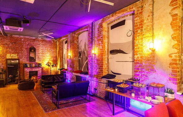 Citrus Hall. Grapefruit в старинном особняке 19 века