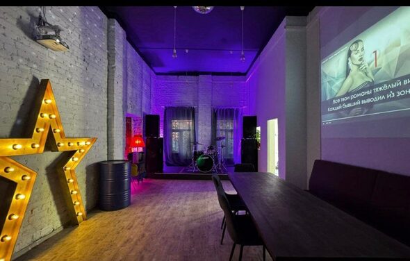  Loft apartment with separate entrance