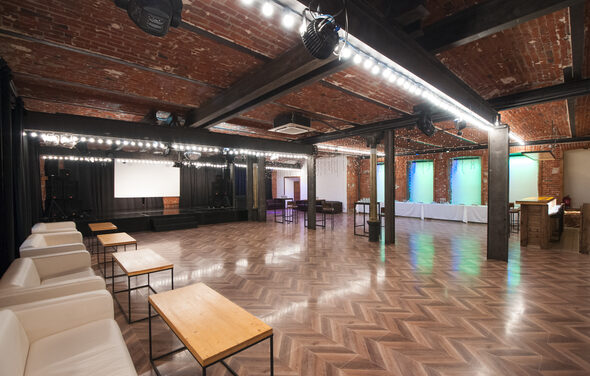 Large historical loft on Baumanskaya 