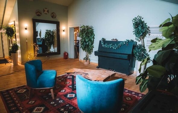 Лофт с территорией под открытым небом