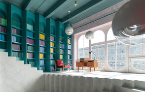 Стильный двухуровневый лофт с панорамным видом