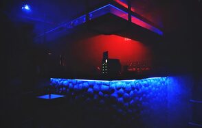 Лофт-кальянная в стиле модерн