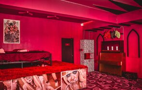 Home Video Лофт-квест 18+