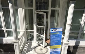 Светлый кабинет в Ялте