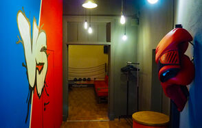 РИНГ. Лофт с дизайнерской мебелью