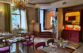 Romeo's Restaurant (Ромео'с Ресторан). Банкетный лофт