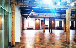 Просторный двухэтажный лофт