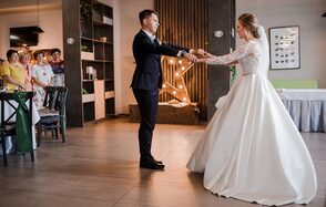 Современный светлый лофт  