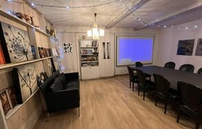 Дом с зоной для пикника для детских мероприятий 