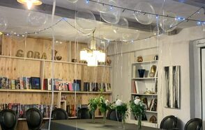 Дом с зоной для пикника для детских мероприятий 