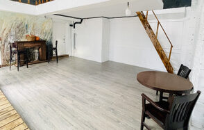 Poire Двухэтажный арт-лофт с панорамными окнами 