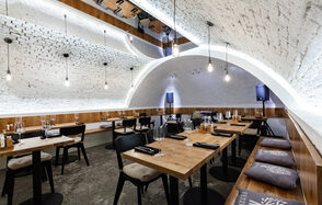 Белый лофт в центре Москвы