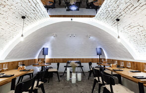 Белый лофт в центре Москвы