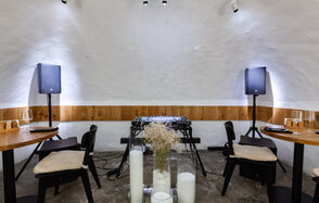 Белый лофт в центре Москвы