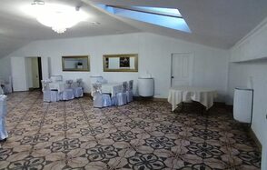 Белый банкетный зал