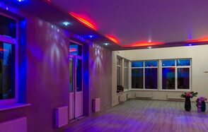 Sosтояния Хаус Большой загородный коттедж