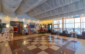 Курголовский Берег Банкетный зал на берегу озера