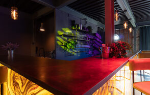 Стилизованный двухэтажный лофт