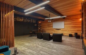 Уютный лофт для праздников 