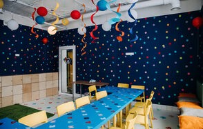 Benua Campus. Яркая комната для творческих мероприятий