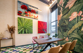 Атмосферное пространство с цветами