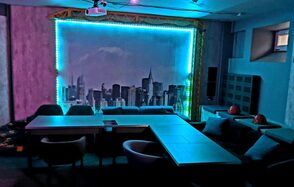 Стильный зал в стиле Манхэттен 