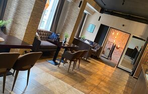 Сахара Кюзини Просторный зал под закрытие