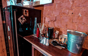 Лофт с большим экраном 