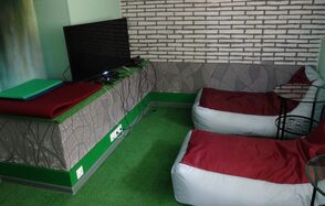 Лофт с пуфами на Спортивной