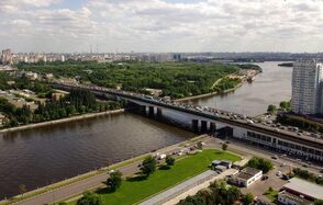 StolOFFka Дизайнерский конференц-зал