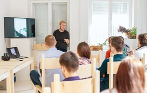 Cloud Nine. Арт-пространство на мансардном этаже