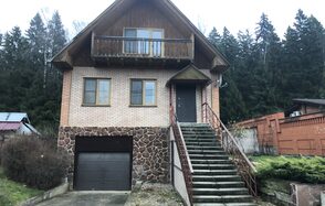 Загородный дом с камином 