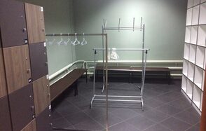 Атмосфера. Зал с паркетом 