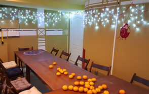 Лаунж-зона для дней рождений, встреч с друзьями и праздников