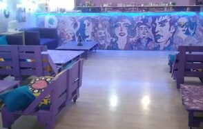 Лофт с 6-ти метровой барной стойкой