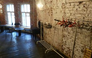 Brick House WHITE Лофт с качелями 