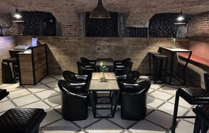 Кирпичный лофт-бар