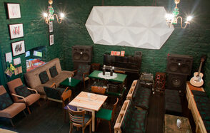 Лофт с кухней