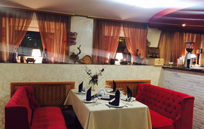 Банкетный зал на Чернышевской