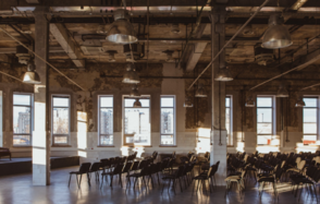 Rooftop Дизайнерский лофт с видом на Москву-реку