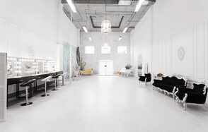 Apriori Photo Белый лофт с роялем 