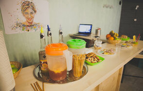 Арт Пространство Cubicle Loun