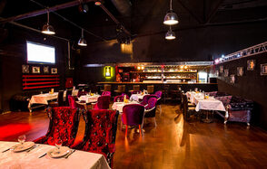 Station Hall Двухэтажный лофт