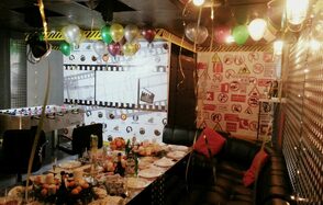 Tesla Lounge Мини-лофт с настольным футболом