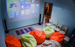 Антикафе СВОБОДА Лофт с кинотеатром