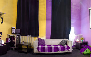 Time Club. Лаундж лофт с пуфиками