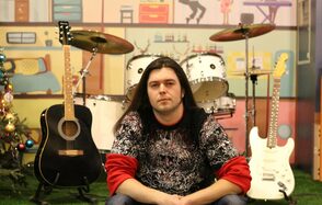 Зал со сценой в анти-кафе