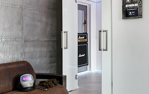 Пространство в индустриальном стиле для вечеринок