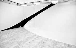 Apriori Photo Головокружительный лофт с циклорамой